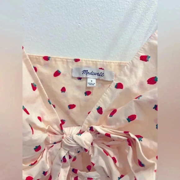 Madewell Strawberry Top - Picture 2 of 4